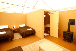 ウォールテンテッドキャンプの内装