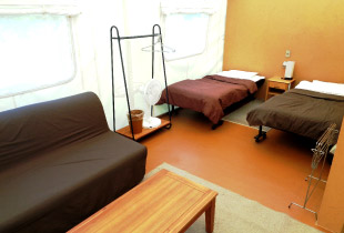 ウォールテンテッドキャンプの内装