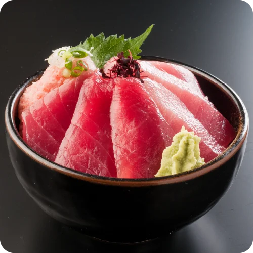天然めばちまぐろの海鮮丼