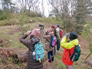 はじめての山歩き 【登山の基本装備・秋冬編】｜モンベル