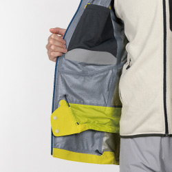 スキー・スノーボードで冬を楽しむ スノースポーツ向けウエア