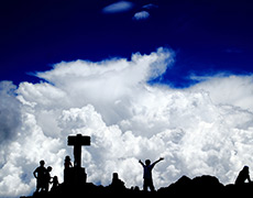 『迫りくる積乱雲』 近江 章行さん　2012年8月17日　長野県入笠山山頂